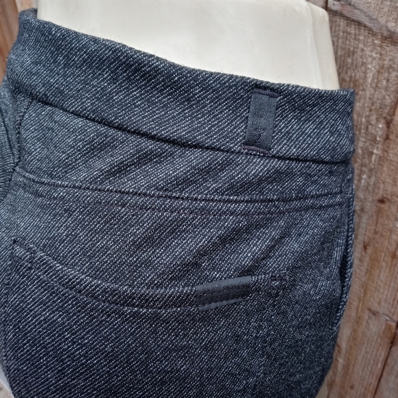 7 For All Mankind Cropped Pants Size 29 - Picture 10 of 13